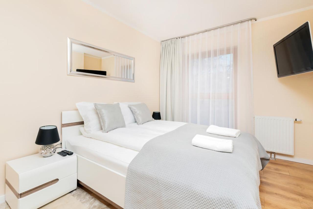 Batorego 7 Gdynia Apartments By Noclegi Renters Exteriér fotografie